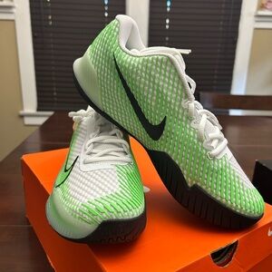 Nike Men’s Lime Green and White Sneakers